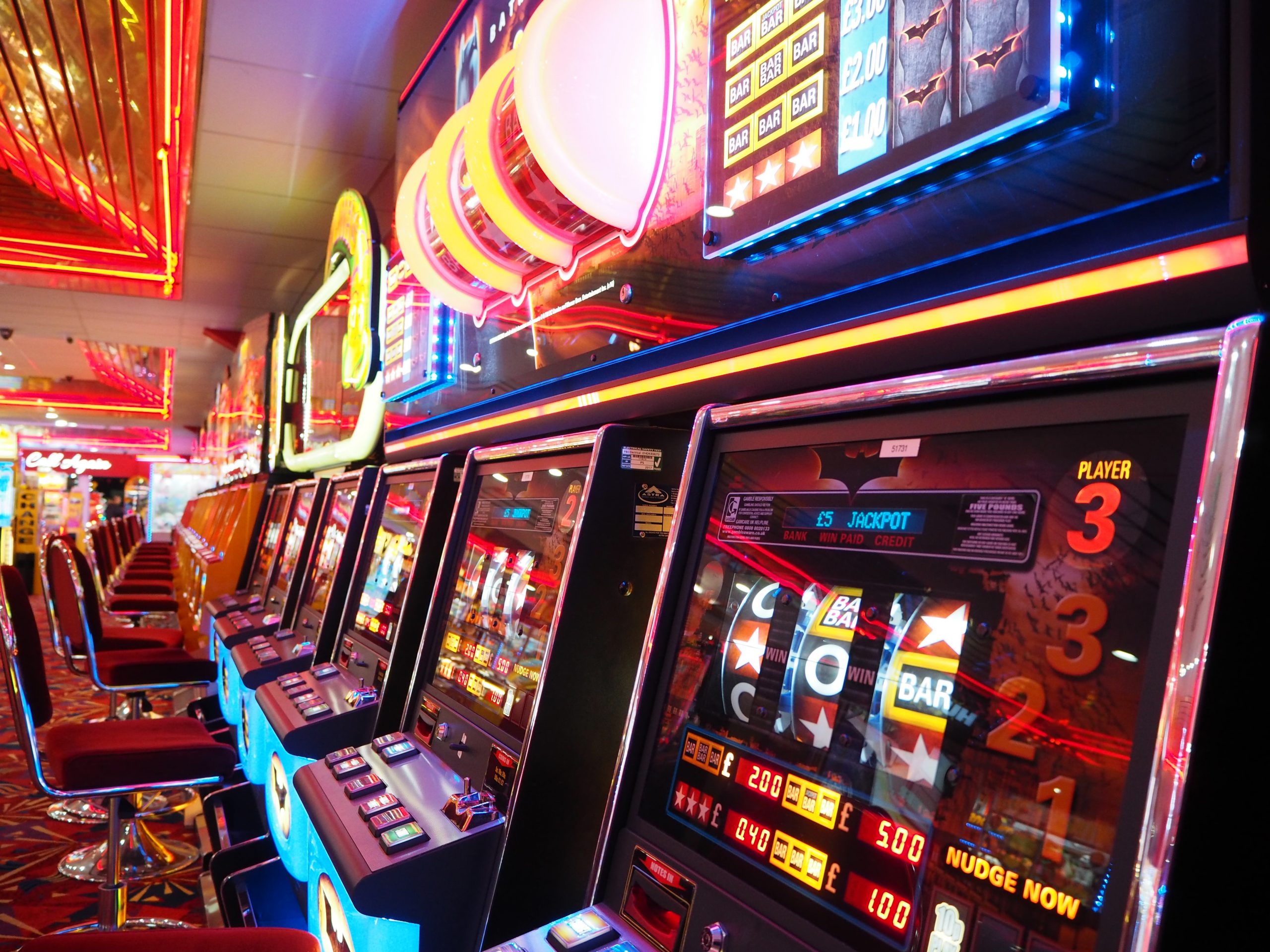 Why It Is Necessary to Use Online Slot Games