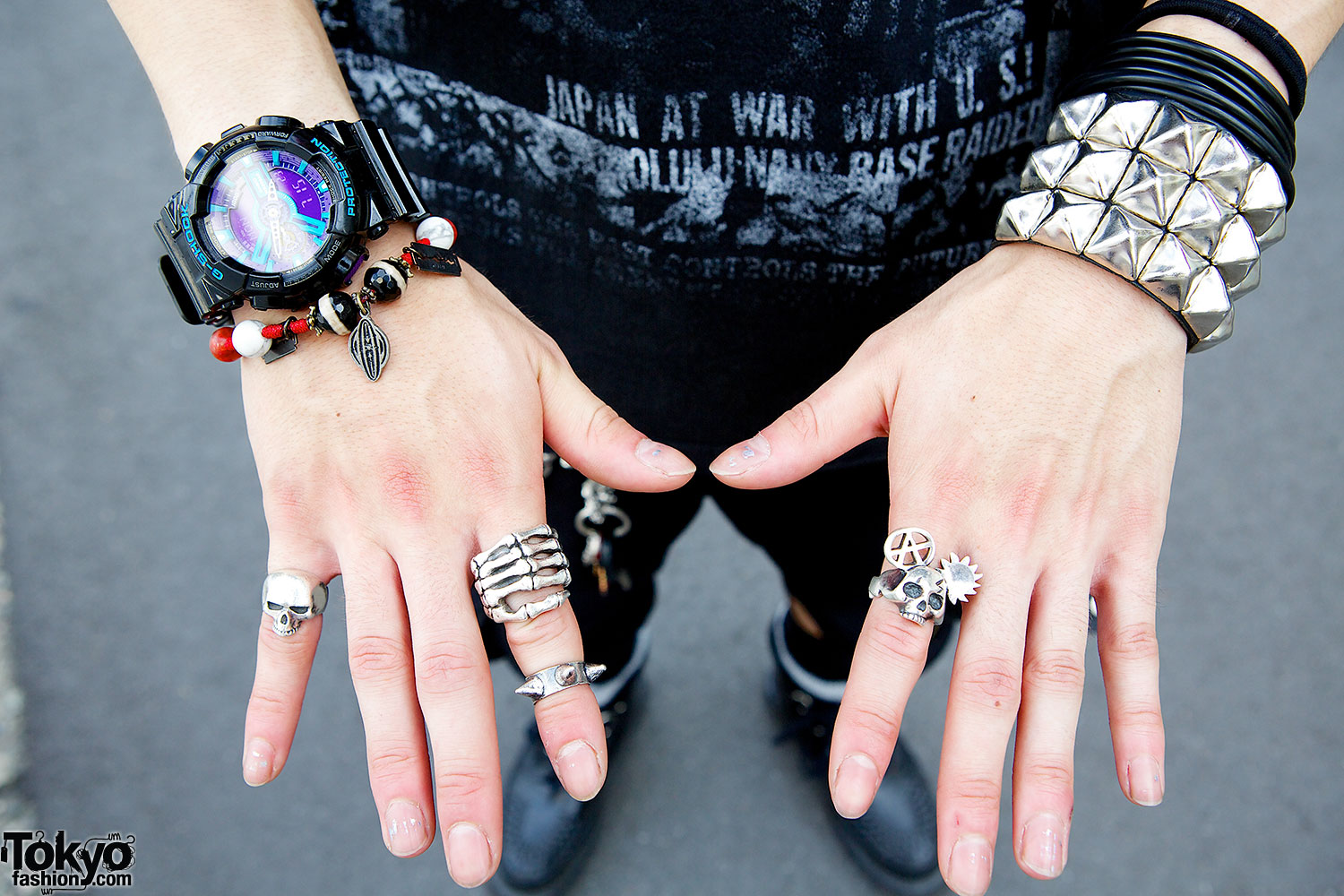 Things to consider while selecting a good jewelry shop