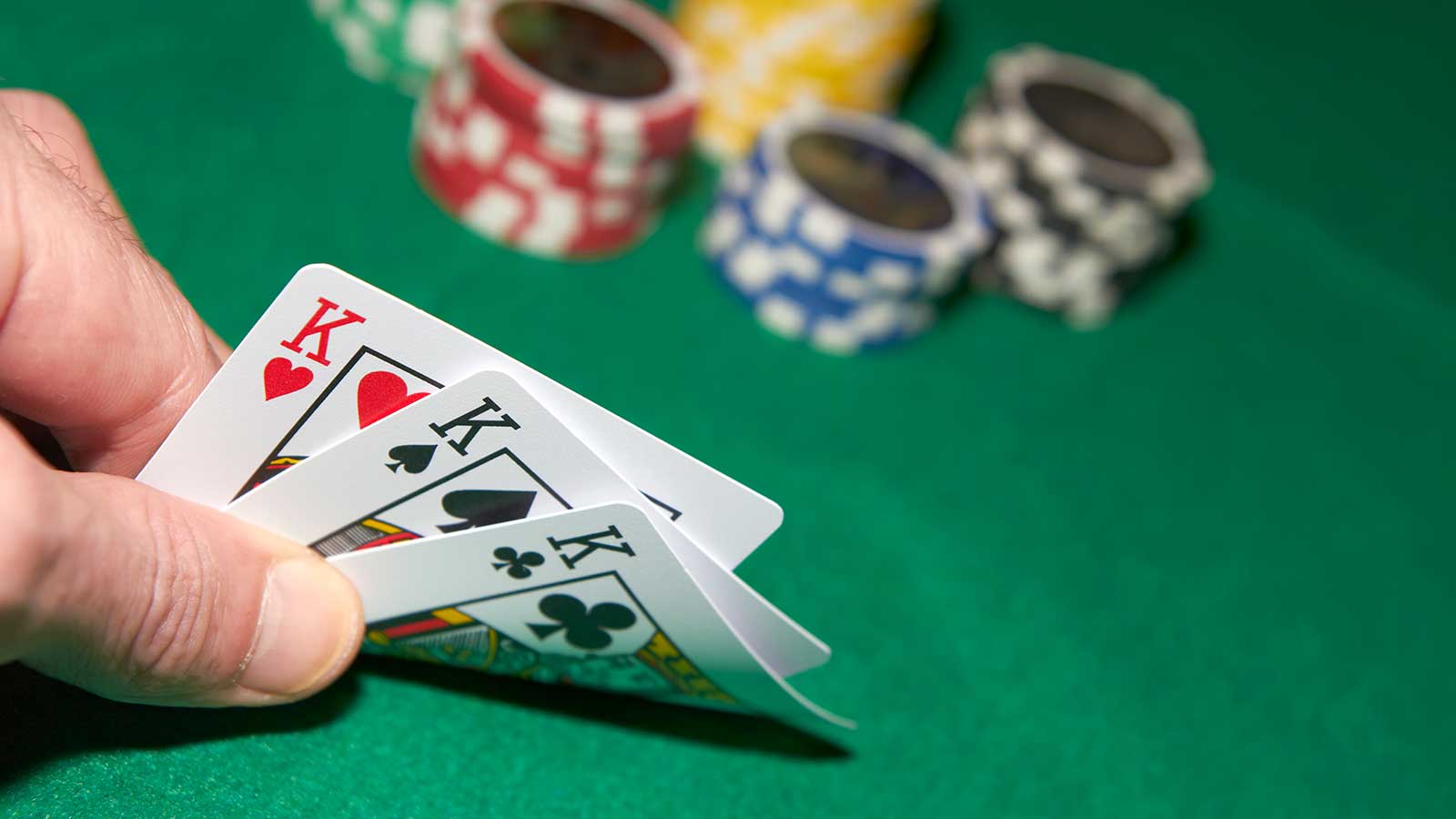 Save Your Time With An Online Casino Bandarqq